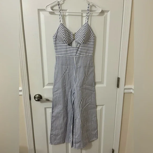 Main strip striped cropped jumpsuit - Picture 2 of 9